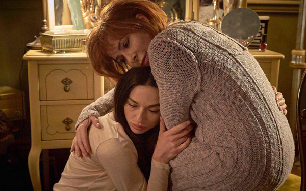 Film: Ghostland - Stell dich deiner Angst  - Bild1